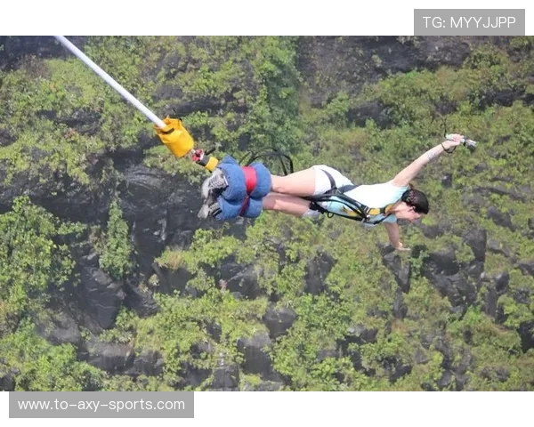 成都攀岩队的力量变革引发热议探索攀岩运动的新未来